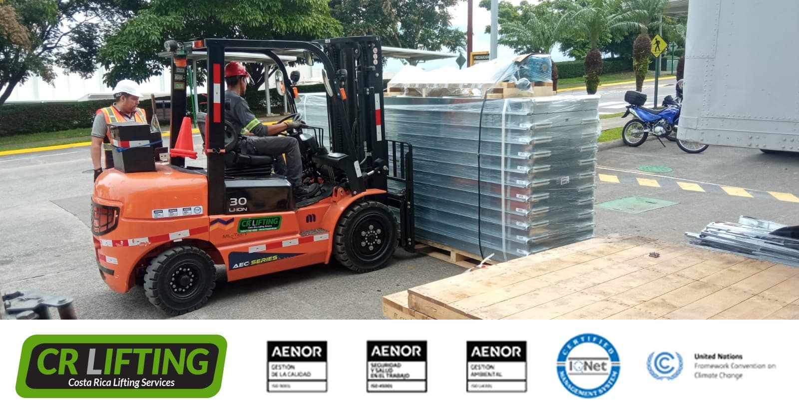 ¡Contamos con diferentes montacargas eléctricos!